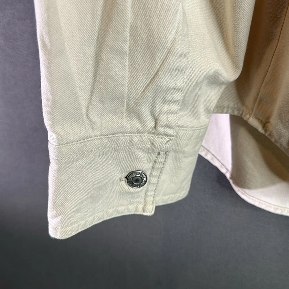 Levi's‎ Off-White Casual Shirt size extra large
